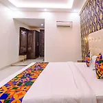 Fabhotel Swess Grand