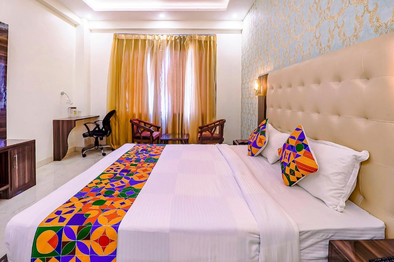 Hotel Fabhotel Swess Grand 3*