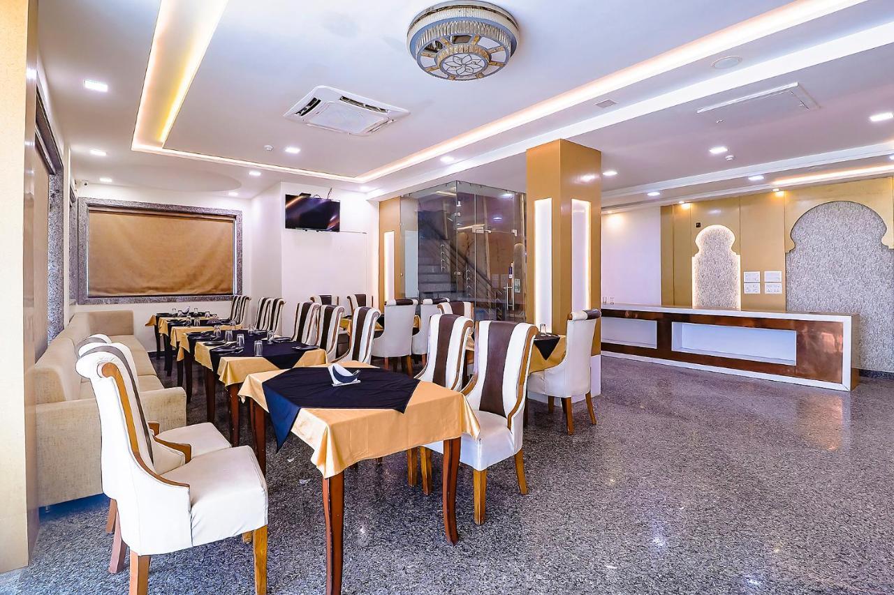 Fabhotel Swess Grand 3* Agra (Uttar Pradesh)